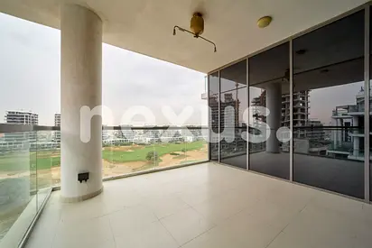 Spacious | Unfurnished | Vacant | Golf Course View