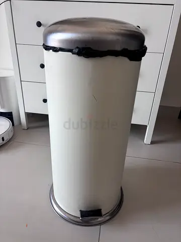Modern White Pedal Kitchen Bin with Stainless Steel Lid