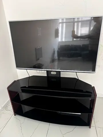 LG TV (50) - Model 49LF540T - TB (Used)