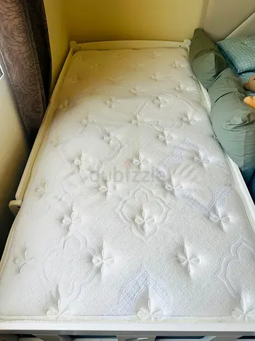 Mattress for sale 90X190 AED 299