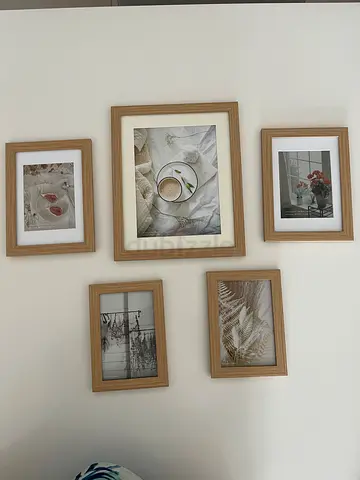 Set of 5 Wooden Picture Frames with Neutral Prints