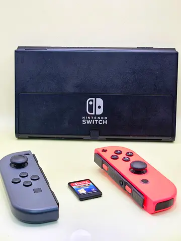 Nintendo Switch with Oled Display, Controller, Dock and one GAME card with charger. AVAILABLE ⚡️