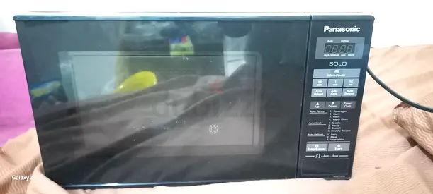 Panasonic Solo Microwave Oven - Good Working Condition