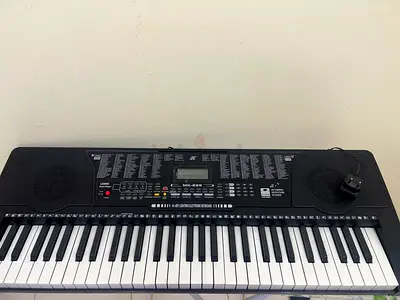 MK-825  keyboard