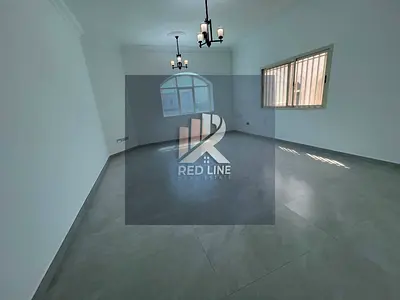 Villa in Al Fisht, Sharjah, 4 bedrooms, 2 living rooms, maid's room, 5 bathrooms, with super deluxe