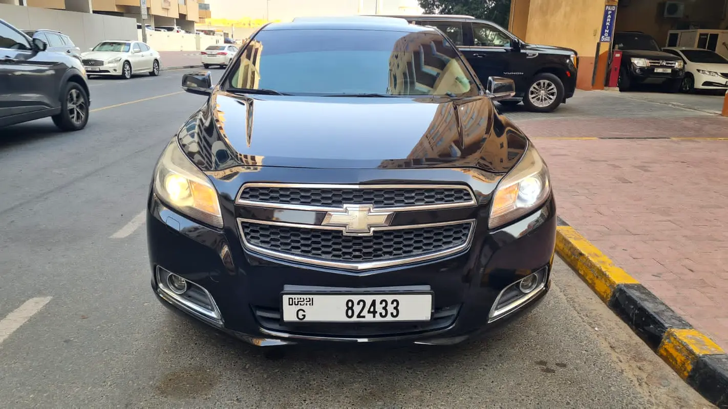 Chevrolet Malibu 2014 — photo 1 of 10