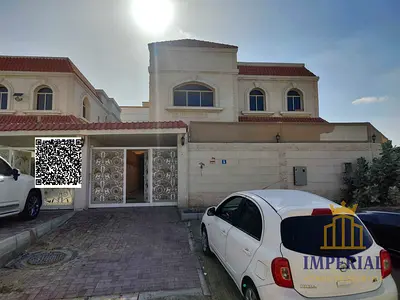 فيلا كونر 5غرف +غرفه خادمه +حوش كبير الفيلا علي مساحه 5000 قدم للايجار