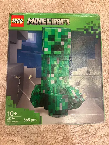 BARGAIN BRAND NEW LEGO 21276 MINECRAFT THE CREEPER SLIGHT CRACK ON BOX