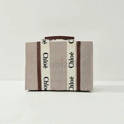 Chloé Woody Tote Bag in Beige Canvas and Leather