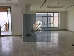 Luxury Apartment for Rent in Al Majaz 3 with Direct Sea View