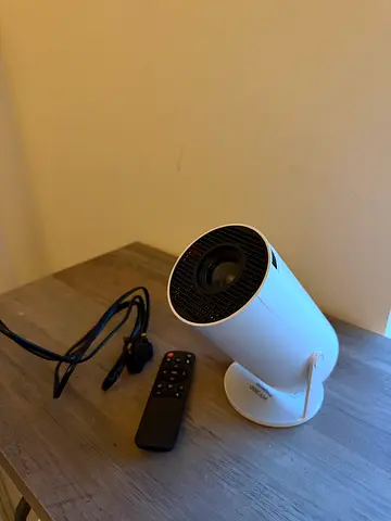 Ultra Hd projector