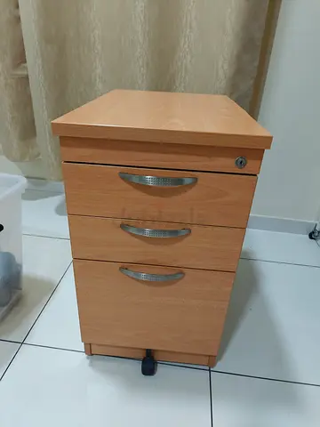 Wooden 3 Drawer Office Pedestal Cabinet with Lock