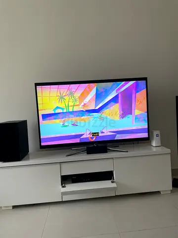 55-inch LED Smart TV - Good condition
