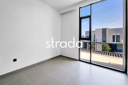 SINGLE ROW | 3 BED+MAIDS | STUNNING CONDITION