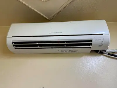 Mitsubishi Wall-Mounted Air Conditioner - Fully Functional