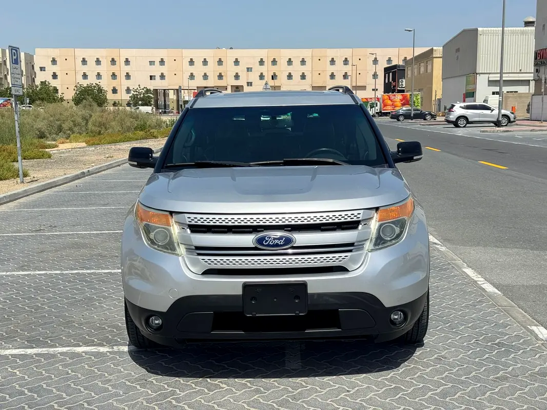 Ford Explorer 2014 — photo 1 of 18