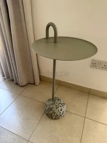 Hay side table