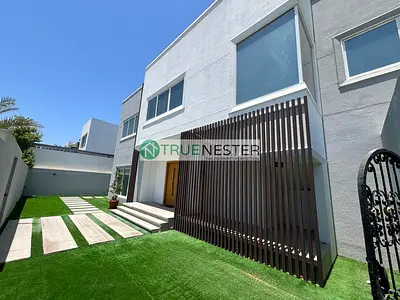 Luxury 5BR Villa for Rent – Umm Suqeim 1
