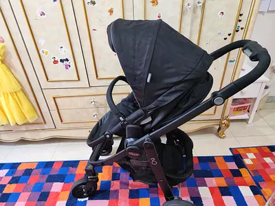 Baby stroller plus car seat plus car seat fastener as good as new