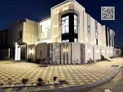 Modern villa located on a main street, no service charges, freehold ownership for all nationalities