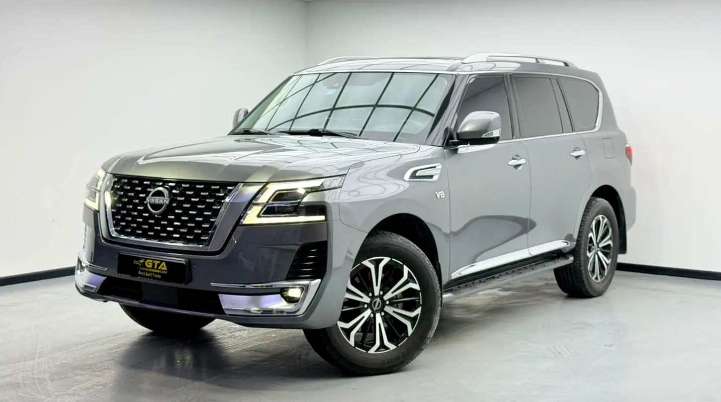 Nissan Patrol 2023 — photo 1 of 19