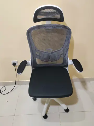 Ergonomic Mesh Office Chair with Headrest - Good Condition