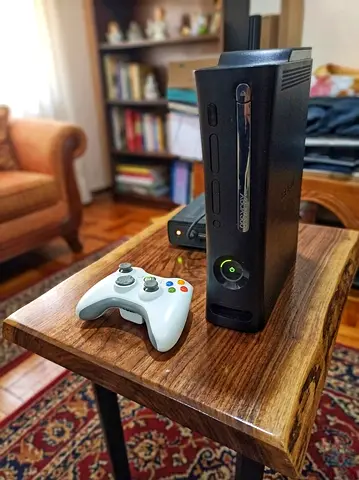 Xbox360 with 40 DVD Games