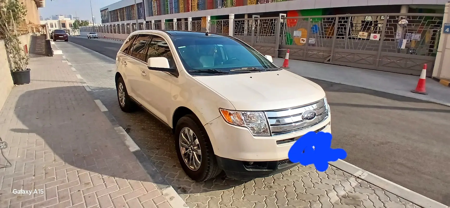 Ford Edge 2009 — photo 1 of 3
