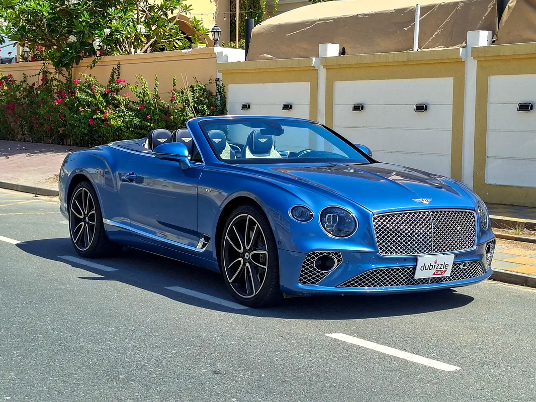 Bentley Continental 2022 — photo 1 of 17