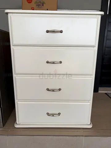 Free: White 4-Drawer Chest of Drawers - Fair Condition