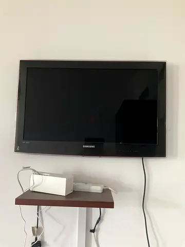 Samsung flat panel TV - wall mounted