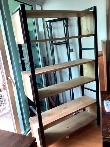 Mango wood bookcase asking 790aed non negociable