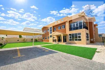 Spacious Villa | Garden Area | Covered Parking