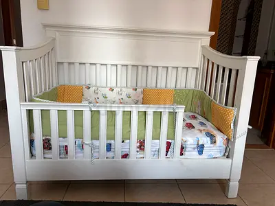 Pottery barn crib-bed 0-12years, 2 convertible kits and mattress