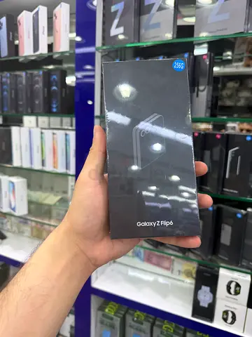 Samsung Galaxy Z Flip 6