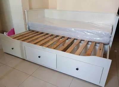 Ikea hamnes day bed with 2 mattress and 3 store Drawer