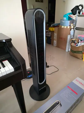 Tower fan - slim cooling fan, condition like new