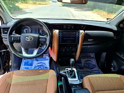 2016 Toyota FORTUNER — фото 9