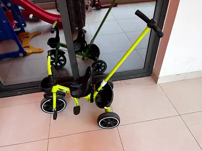 Tricycle for kids