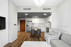 Fully Furnished | Stunning Upgraded Unit | Vacant