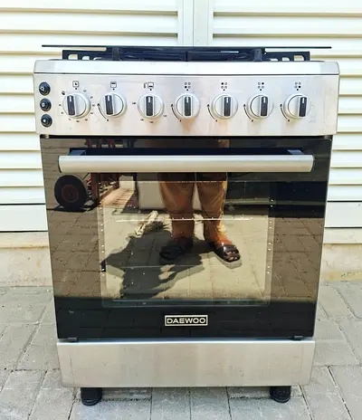 Gas Cooker, with size 60x60cm,  DAEWOO,  working perfectly