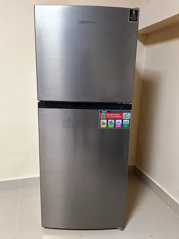 Geepas 250L No Frost Double Door Refrigerator | 4 Years Compressor Warranty + 4 Months Full Warranty