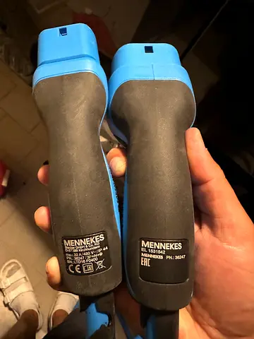 Pair of Mennekes Industrial IEC/CEE Socket Plugs (Blue) - Used