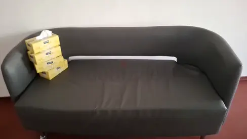 Whole office furniture 4000 dhiram only