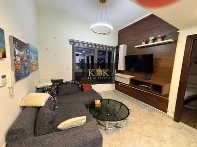 Cozy | Furnished | Community View