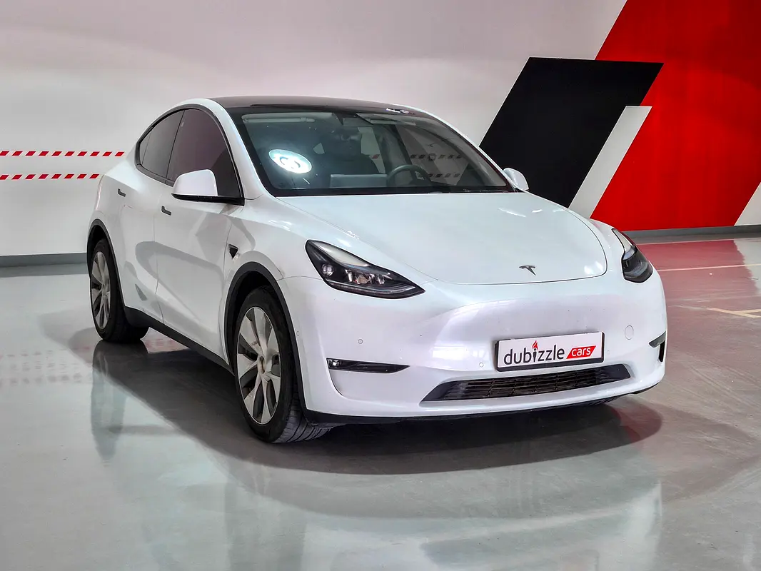 Tesla Model Y 2022 — photo 1 of 13