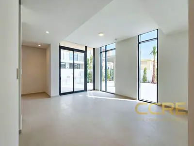 Upgraded 4BR+Swimming Pool | Investor Deal | Prime Location