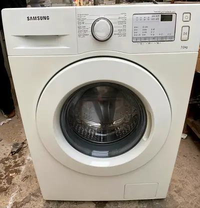 LG 7kg Front Load Washing Machine (Direct Drive) - Working