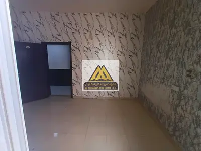 استديو فسيح بتكييف مركزي وبلكونة للإيجار السنوي في النعيمية 2 عجمان بالقرب من شارع الملك فيصل