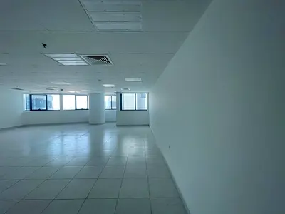 Luxury office for rent in Falcon Towers with parking